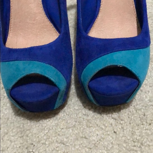 Shoes - Picture 7 of 7